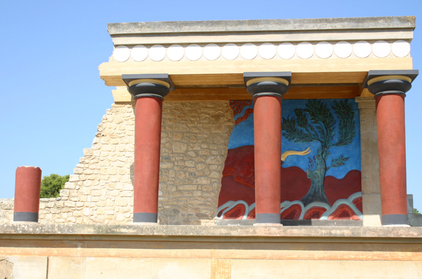 Knossos in Crete Knossos in Crete - Crete facts