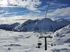 Single Parents on Holiday - Obertauern about Image 1